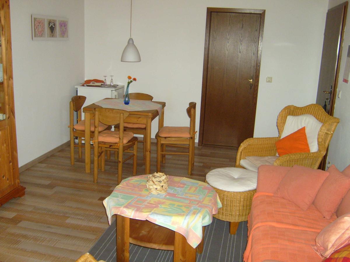 Ferienwohnung Am Limespfad Hesselbach Exterior foto